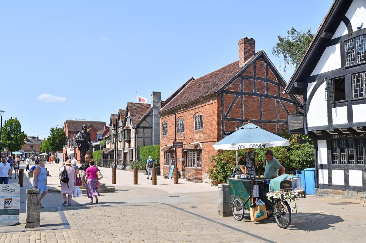 סטרטפורד-אפון-אבון The Teapot Cottage In Town Centre Free Parking מראה חיצוני תמונה