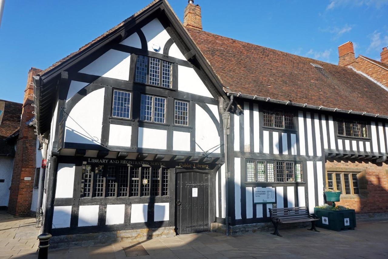 סטרטפורד-אפון-אבון The Teapot Cottage In Town Centre Free Parking מראה חיצוני תמונה